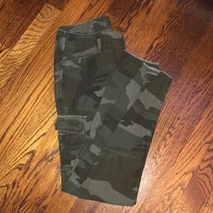 Abercrombie & Fitch Camo Cargo Pants